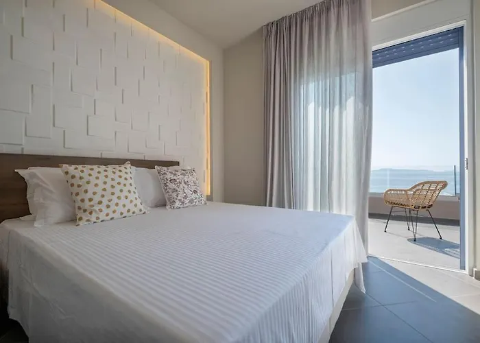 Horizon And Harmony I *